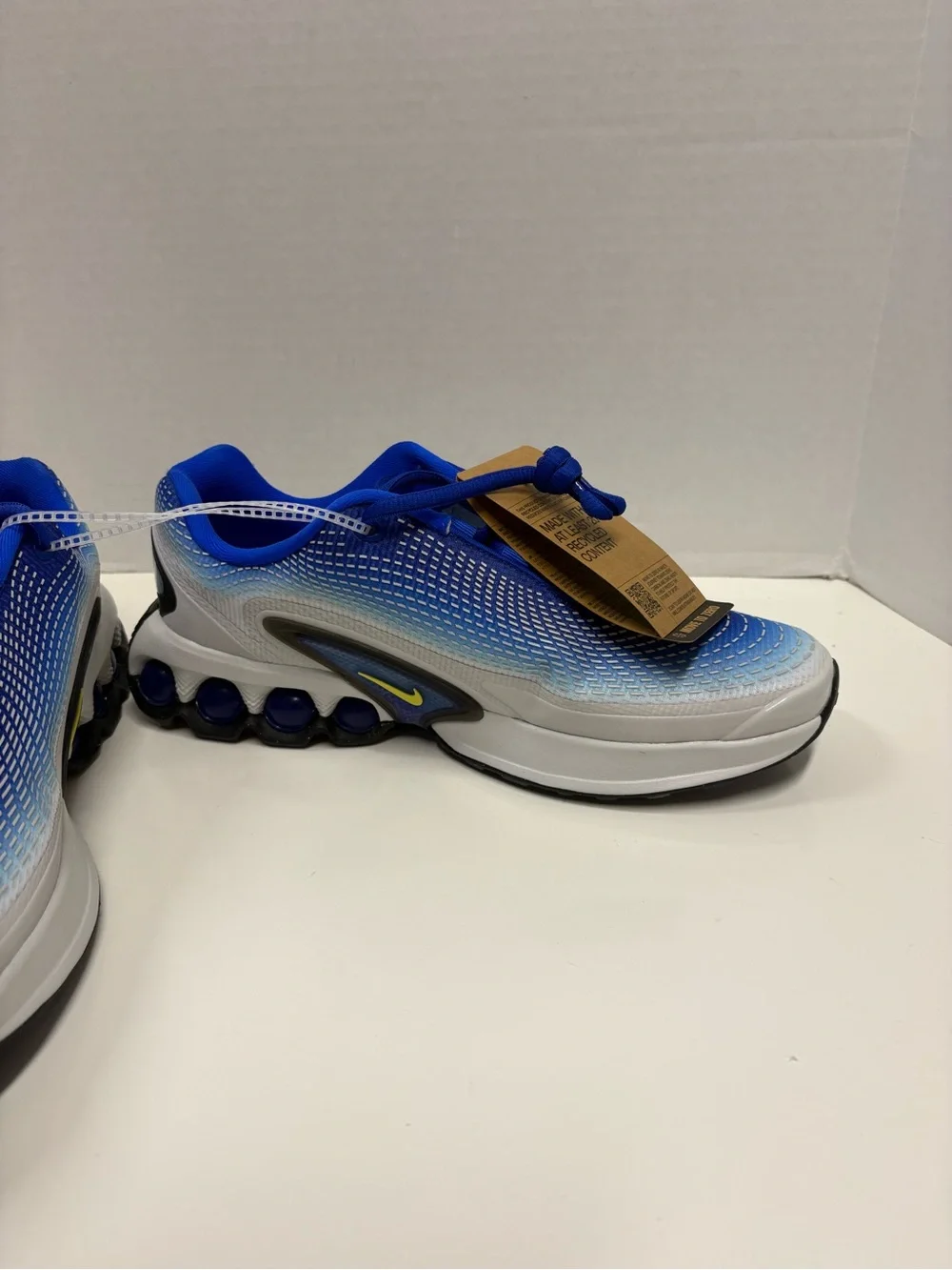 Nike Kids Air Max Dn Blue Gradient Mesh Sneakers with Yellow Swoosh